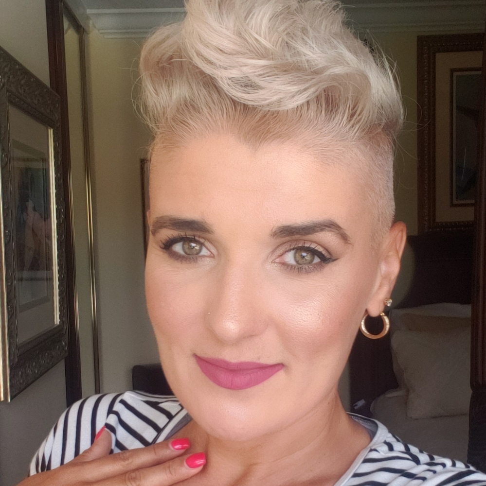 Meet your Posher, Marcia